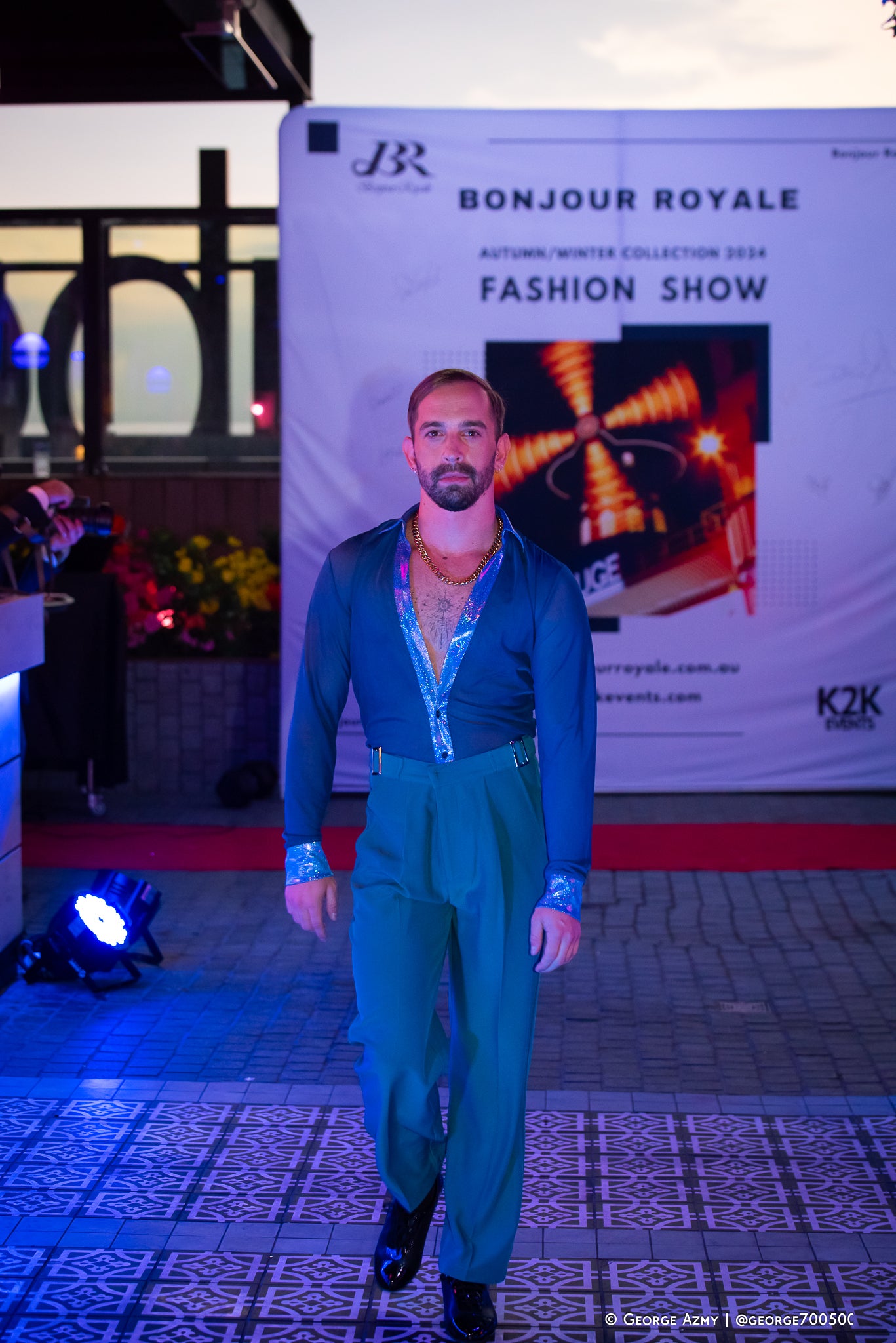 Autumn/Winter Fashion Show Men's Latin Stage Couture